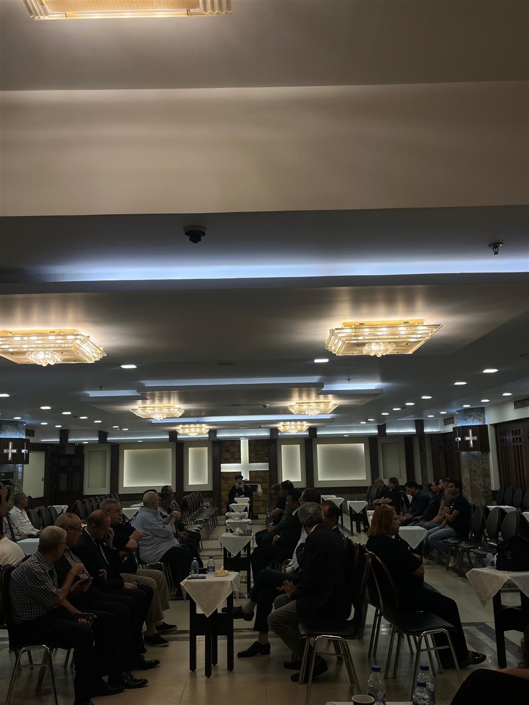 لقطات من عزاء عاطف كامل