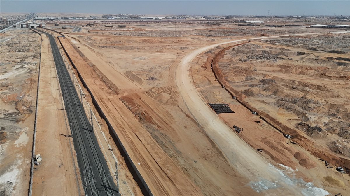 أعمال خط سكة حديد 