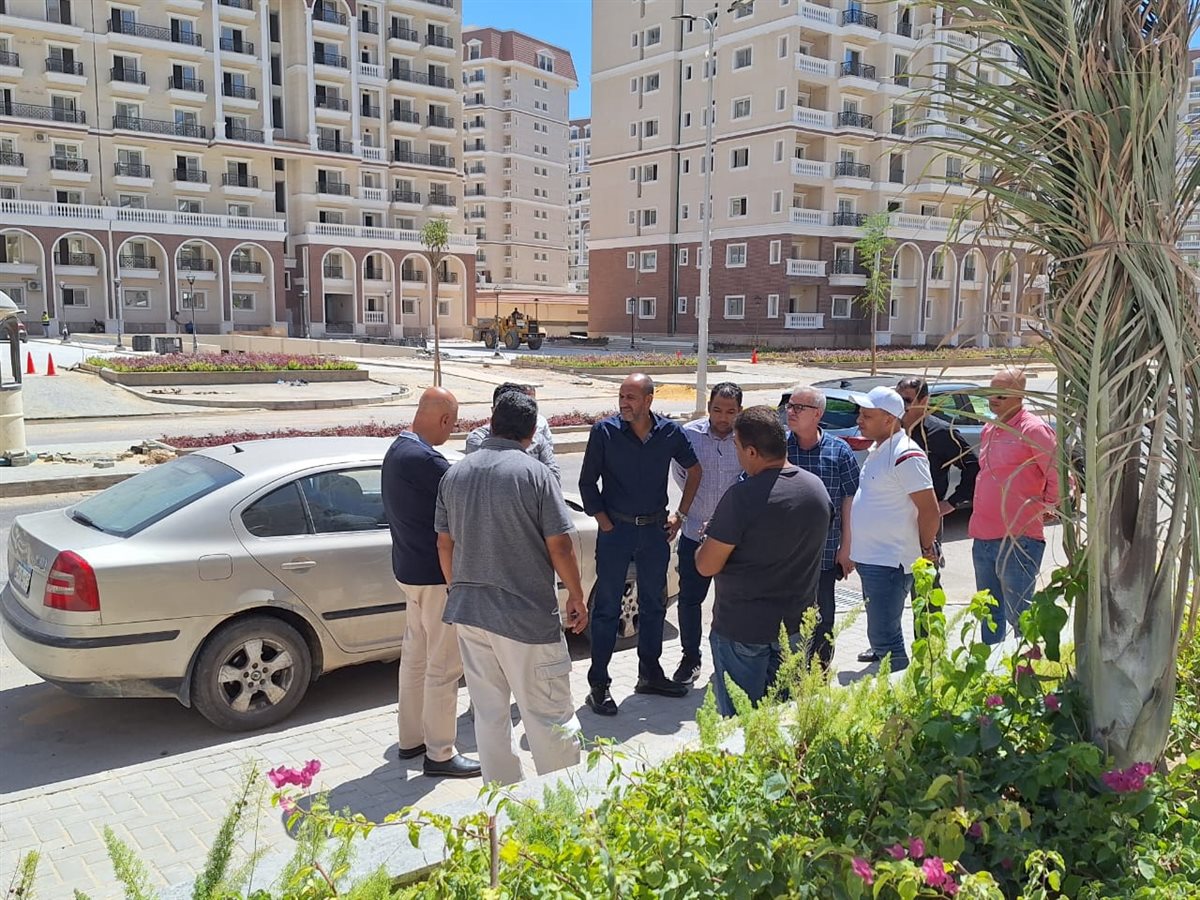 مسؤولو الإسكان في مشروع صواري (3)