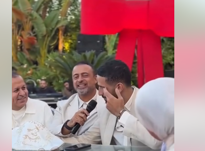 بكاء عريس أثناء عقد قرانه يثير تعاطف السوشيال ميديا