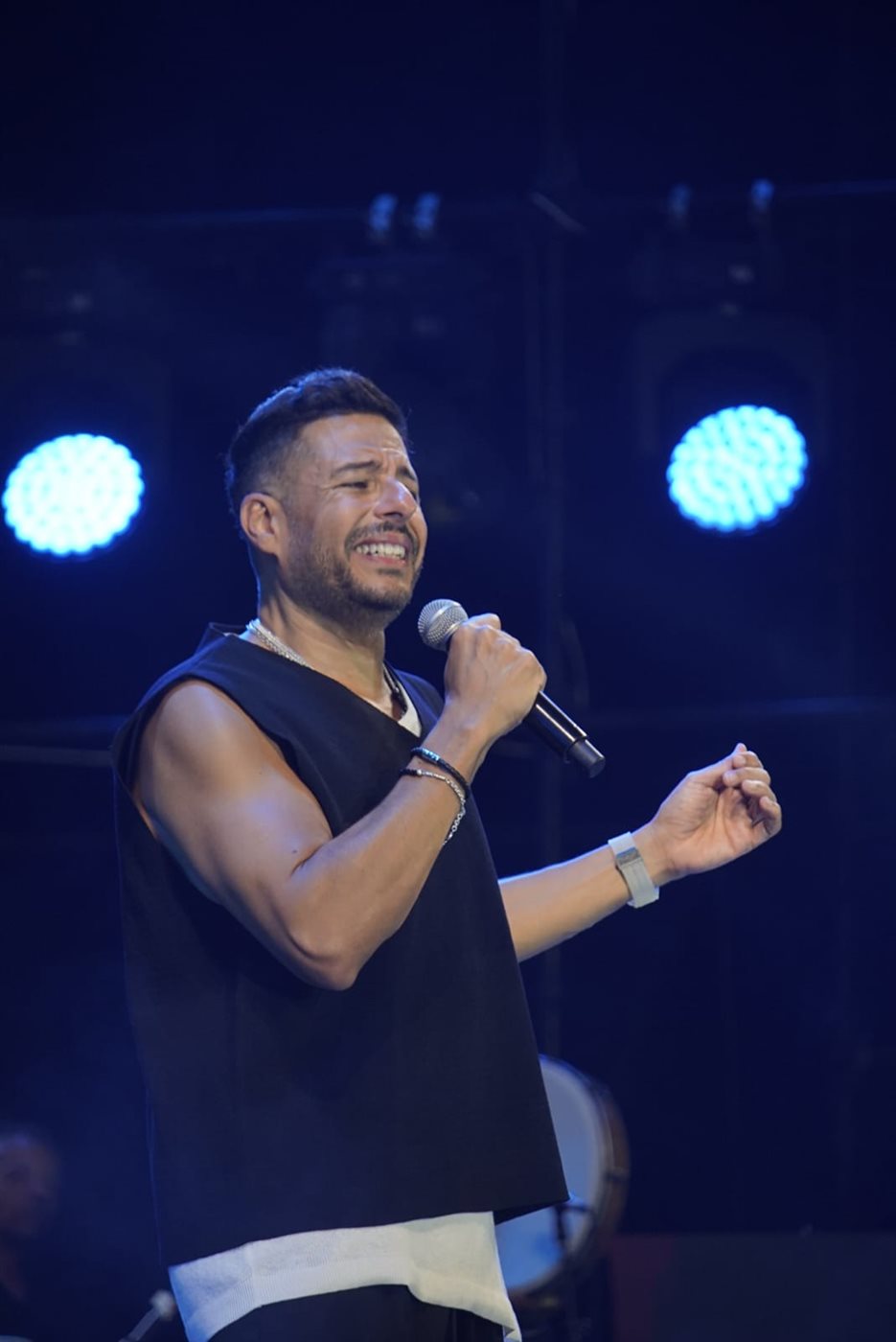 محمد حماقي يشعل مهرجان مراسي 