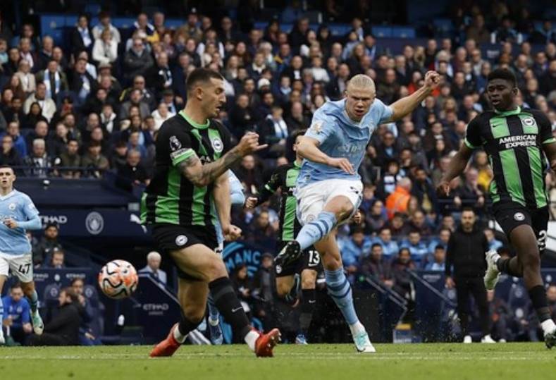 القنوات الناقلة لـ بث مباشر مباراة مانشستر سيتي وبرايتون اليوم