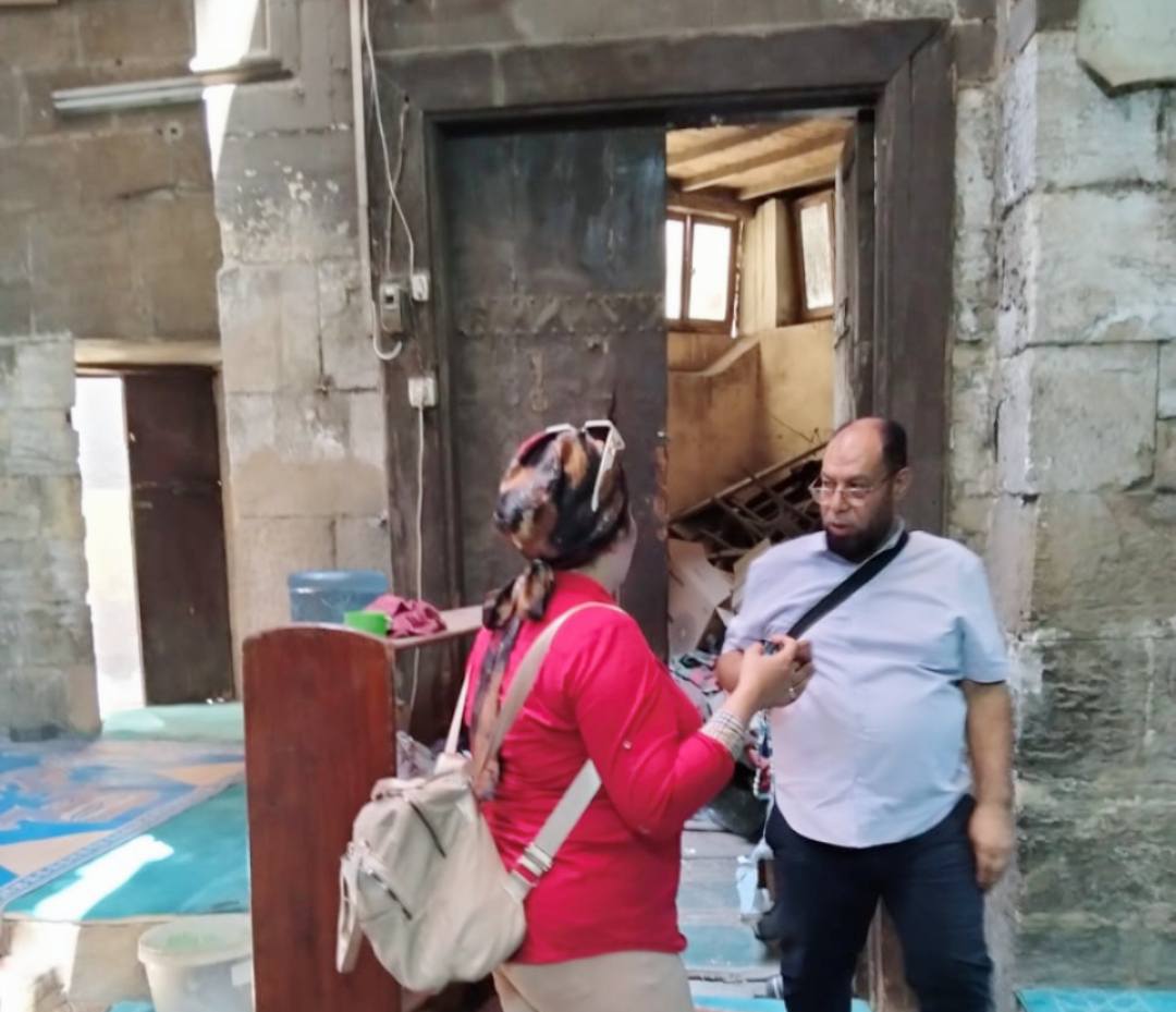 لجنة مشتركة لإزالة المتعلقات غير الأثرية من المساجد