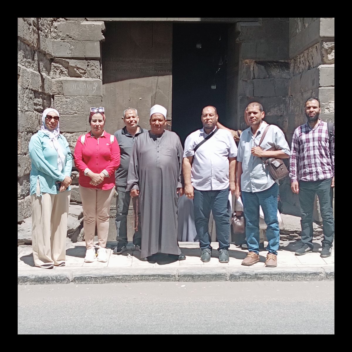 لجنة مشتركة لإزالة المتعلقات غير الأثرية من المساجد