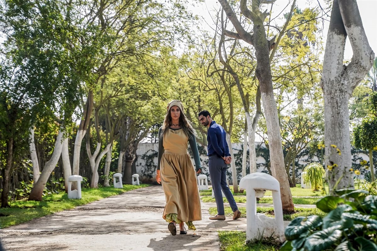 المسلسل المغربي أنا حرة 