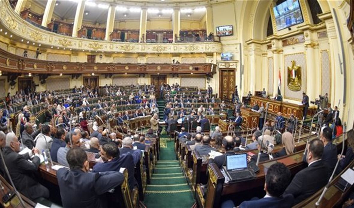 متى يطبق قانون العمل الجديد؟