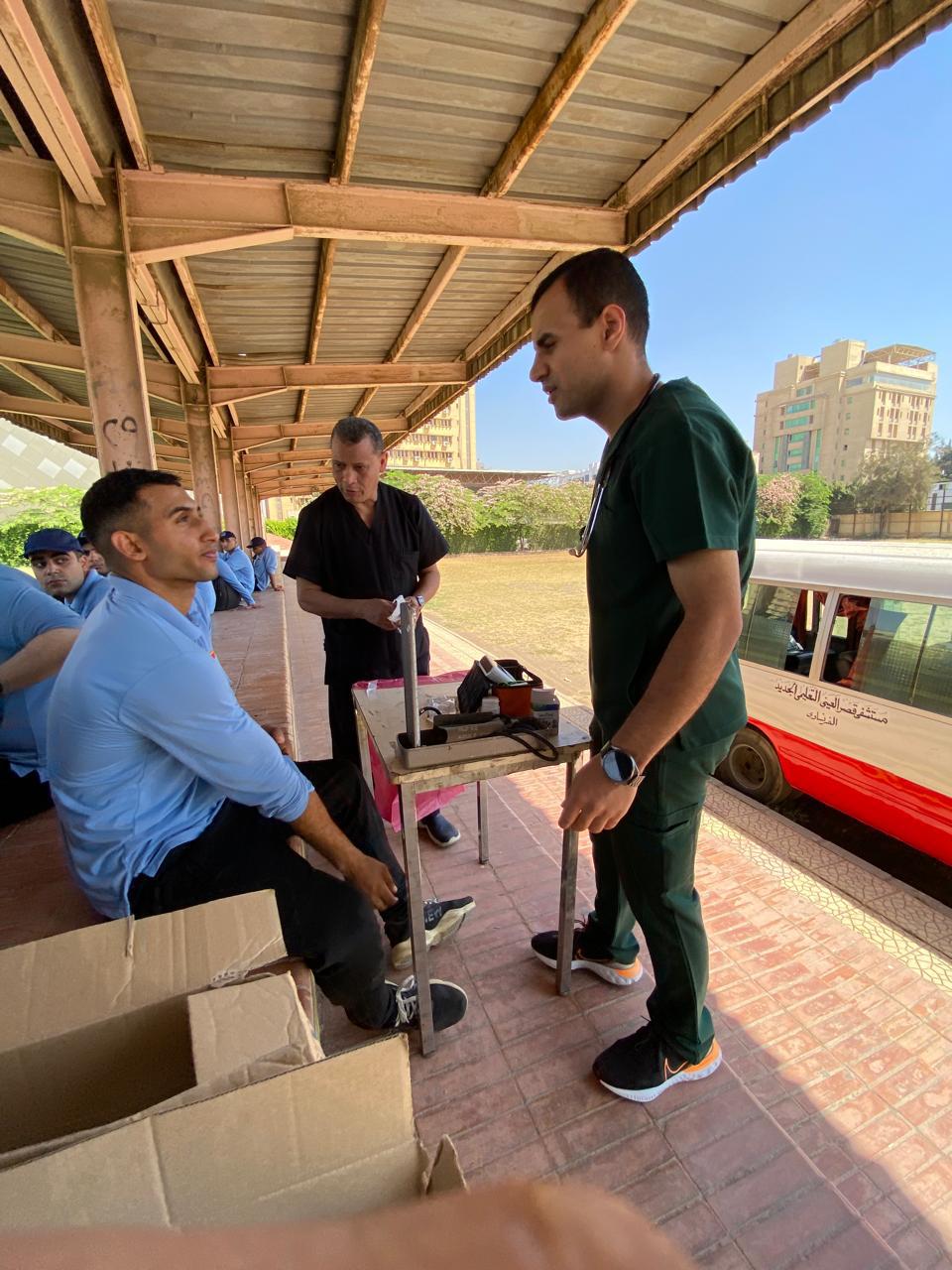 برعاية الدكتور محمد سامي عبد الصادق.. جامعة القاهرة تُطلق حملة تبرع بالدم بالتعاون مع قوات الدفاع الشعبي والعسكري