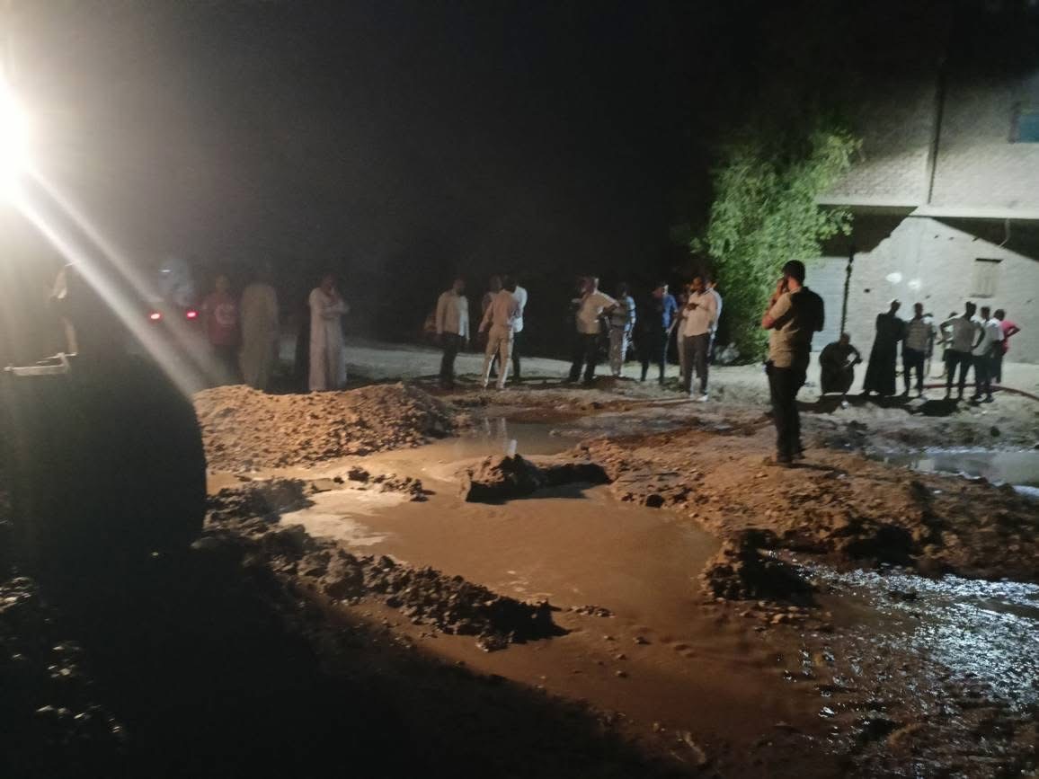 كسر ماسورة صرف بالحبيل 