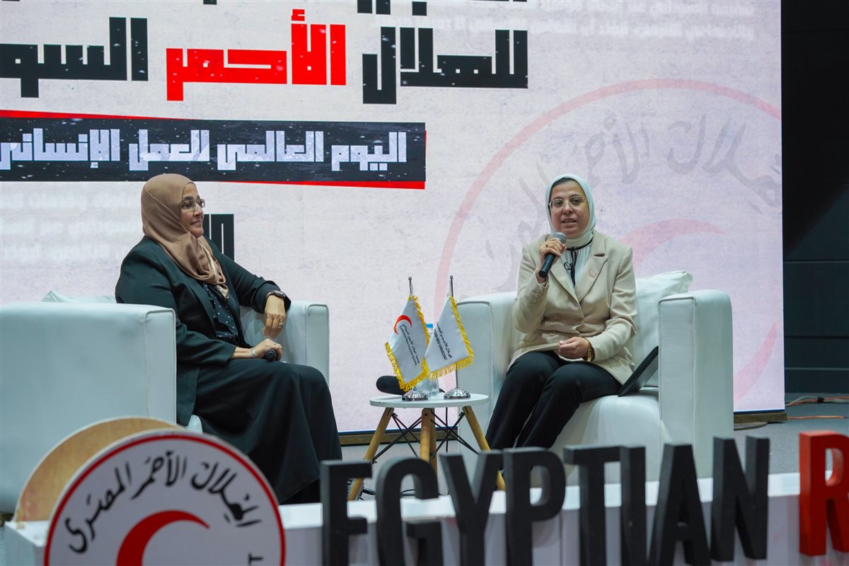 الهلال الأحمر المصري يستقبل نظيره السوداني ويستعرضان التجربة السودانية كنموذج للعطاء الإنساني