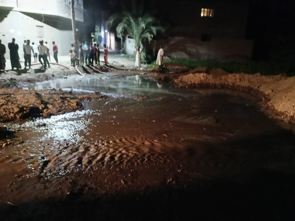 كسر ماسورة صرف بالحبيل 