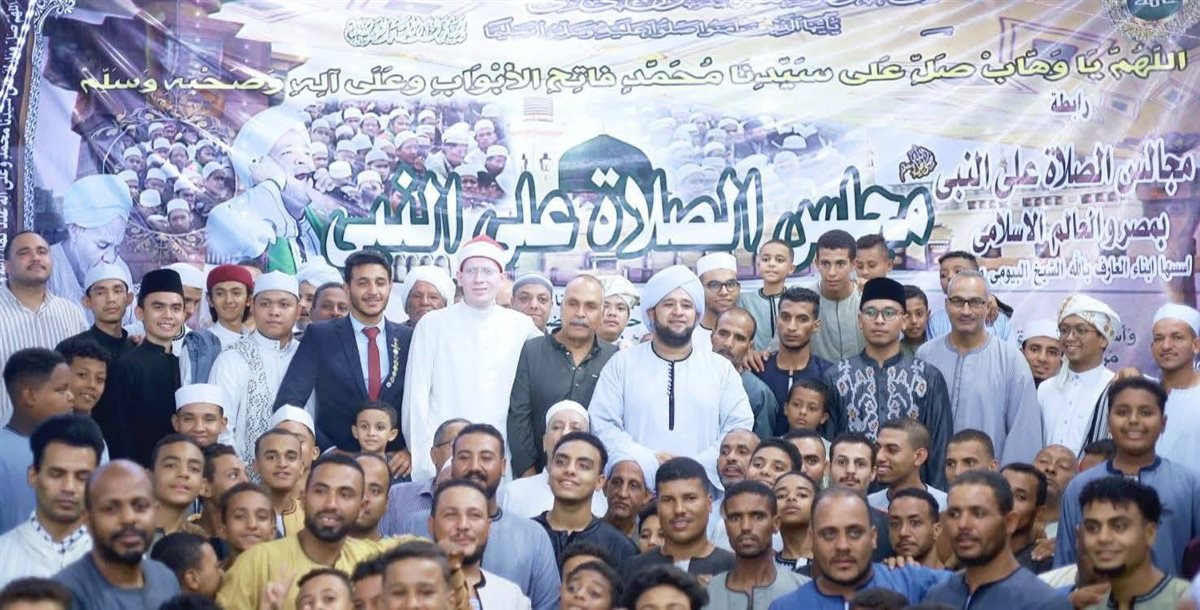 إحتفالات بالمولد النبوي بقرية العضايمة بإسنا