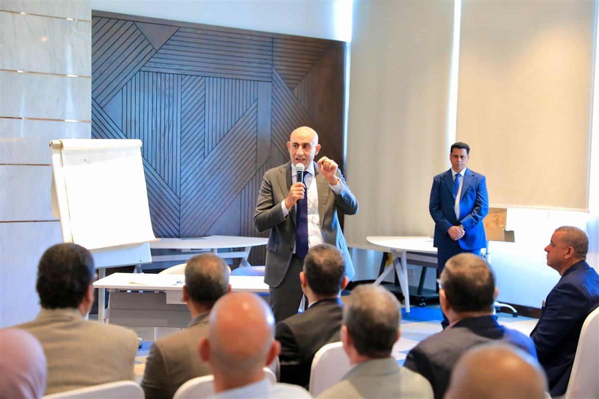 محمد عبد اللطيف وزير التربية والتعليم 