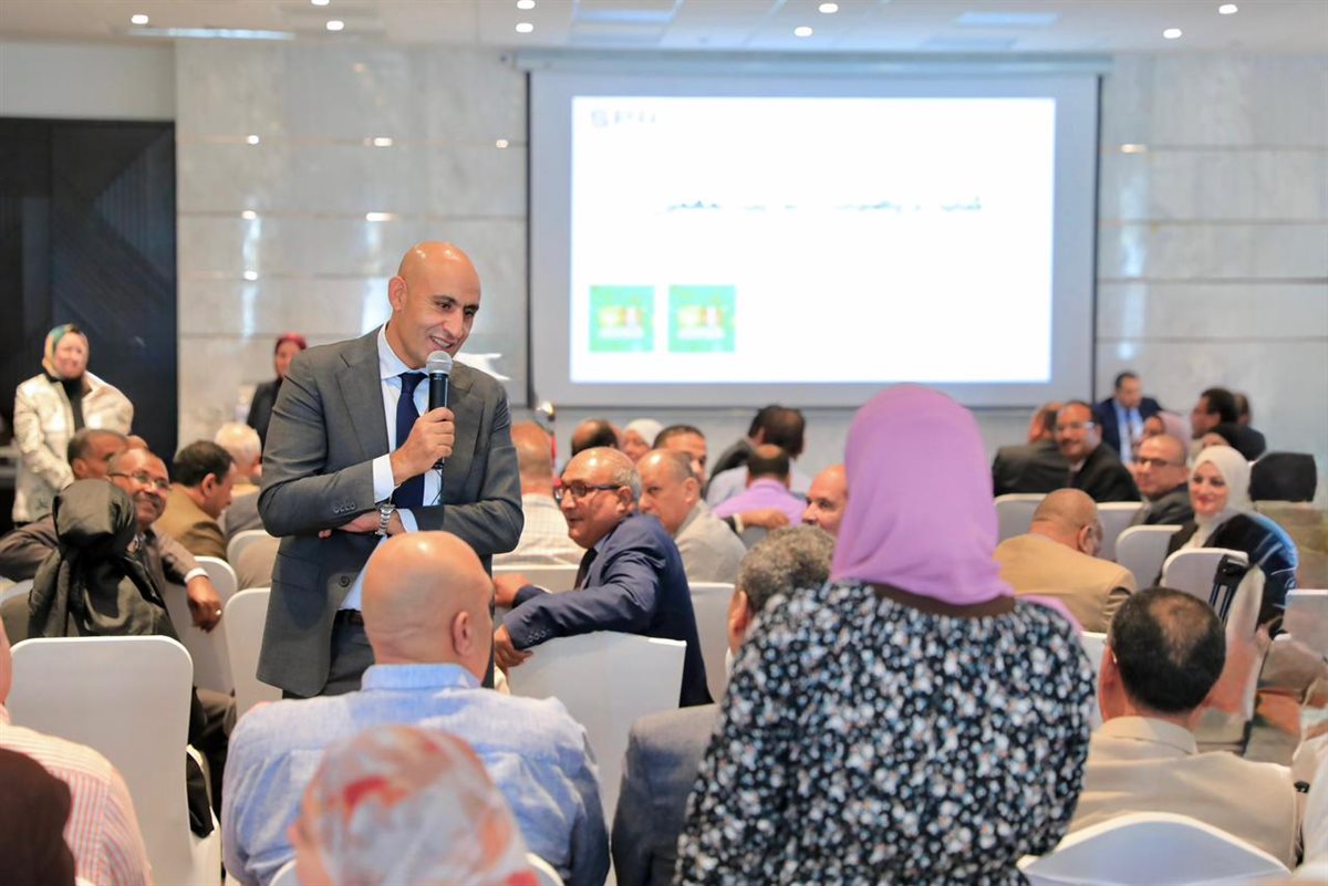 محمد عبد اللطيف وزير التربية والتعليم 