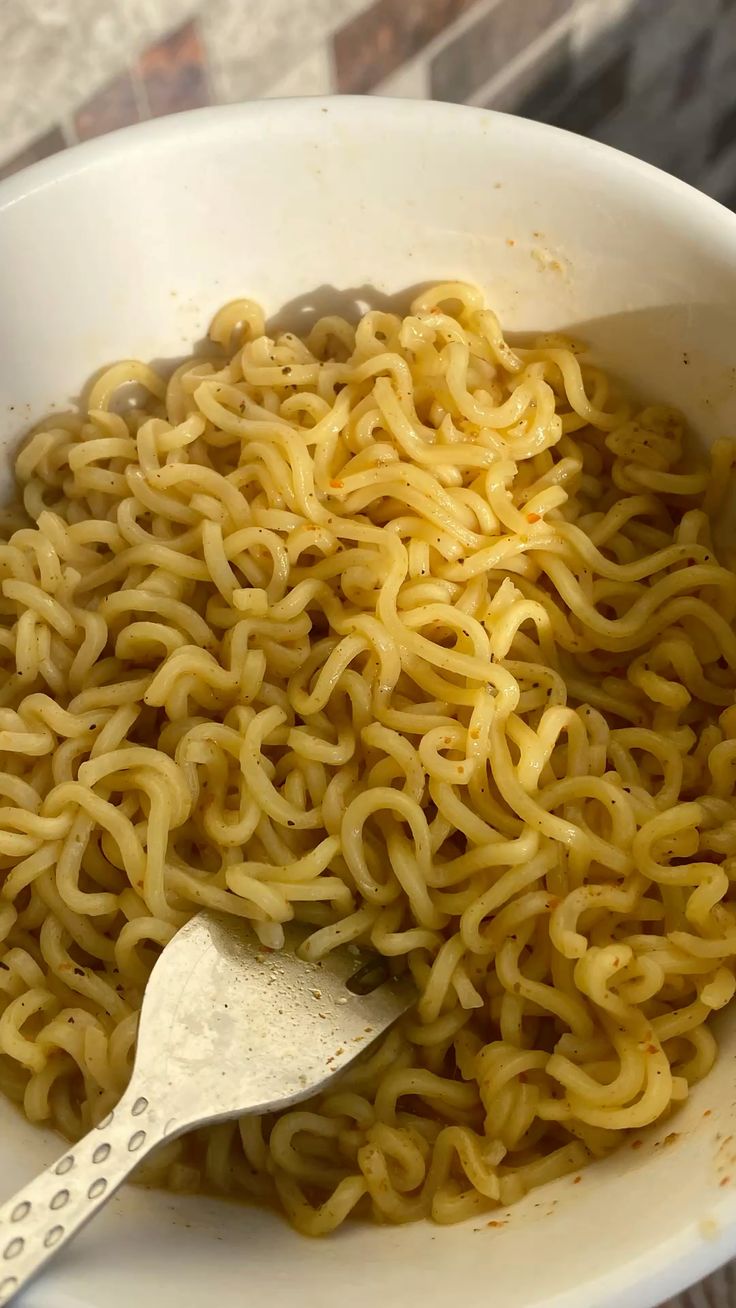 طريقة عمل الاندومي في البيت بالمكرونة الاسباجتى