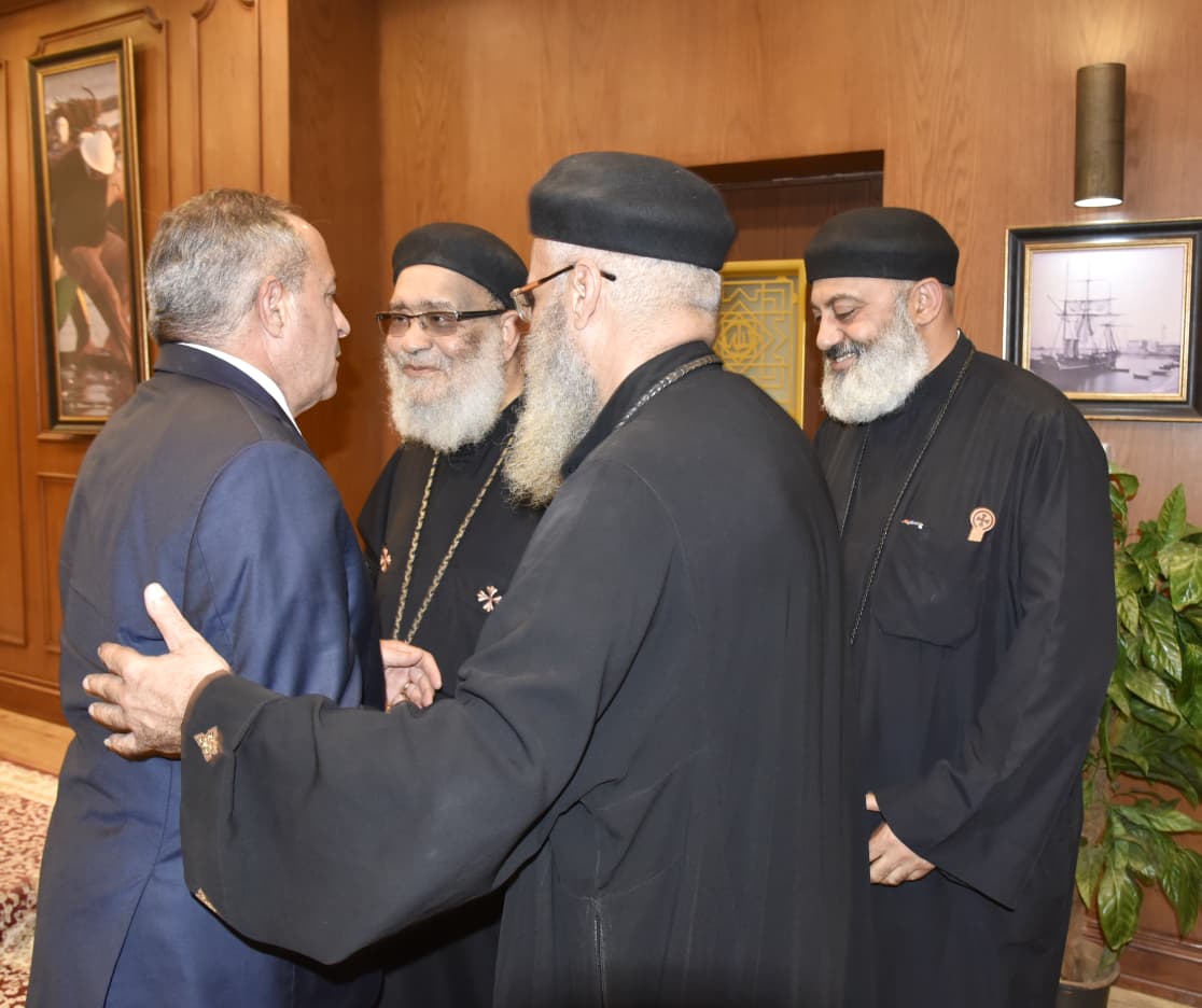 محافظ بورسعيد 