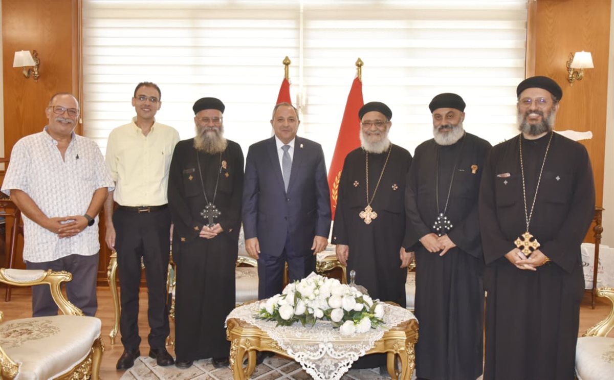 محافظ بورسعيد 