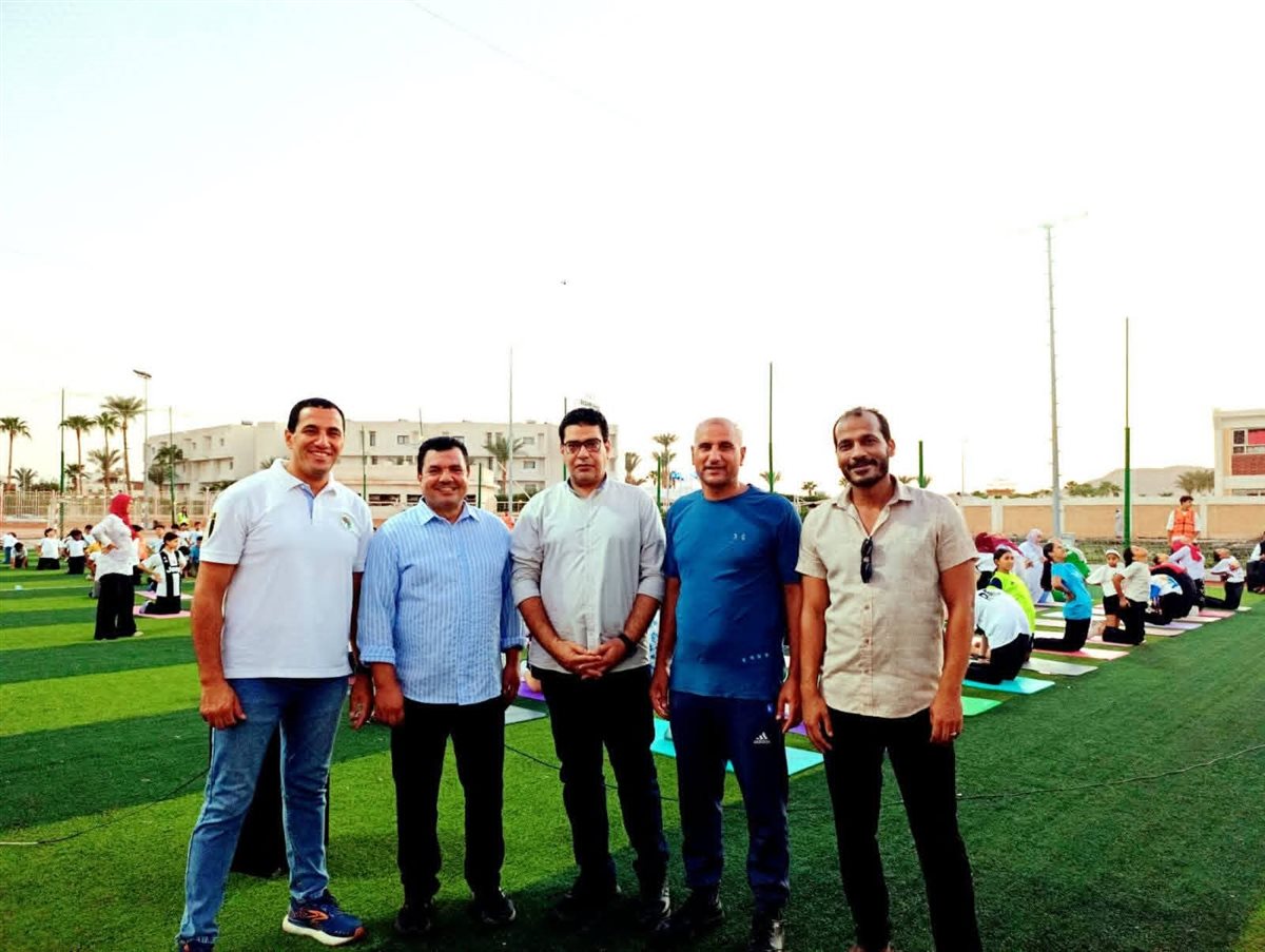 الاحتفال باليوم العالمى لليوجا بشرم الشيخ 