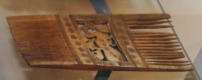 القطعة الأثرية