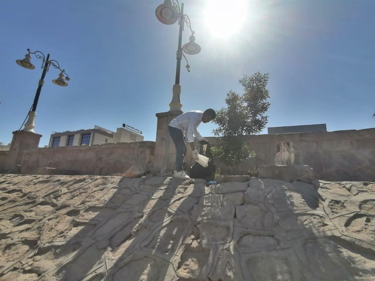 تنظيف النيل بالأقصر