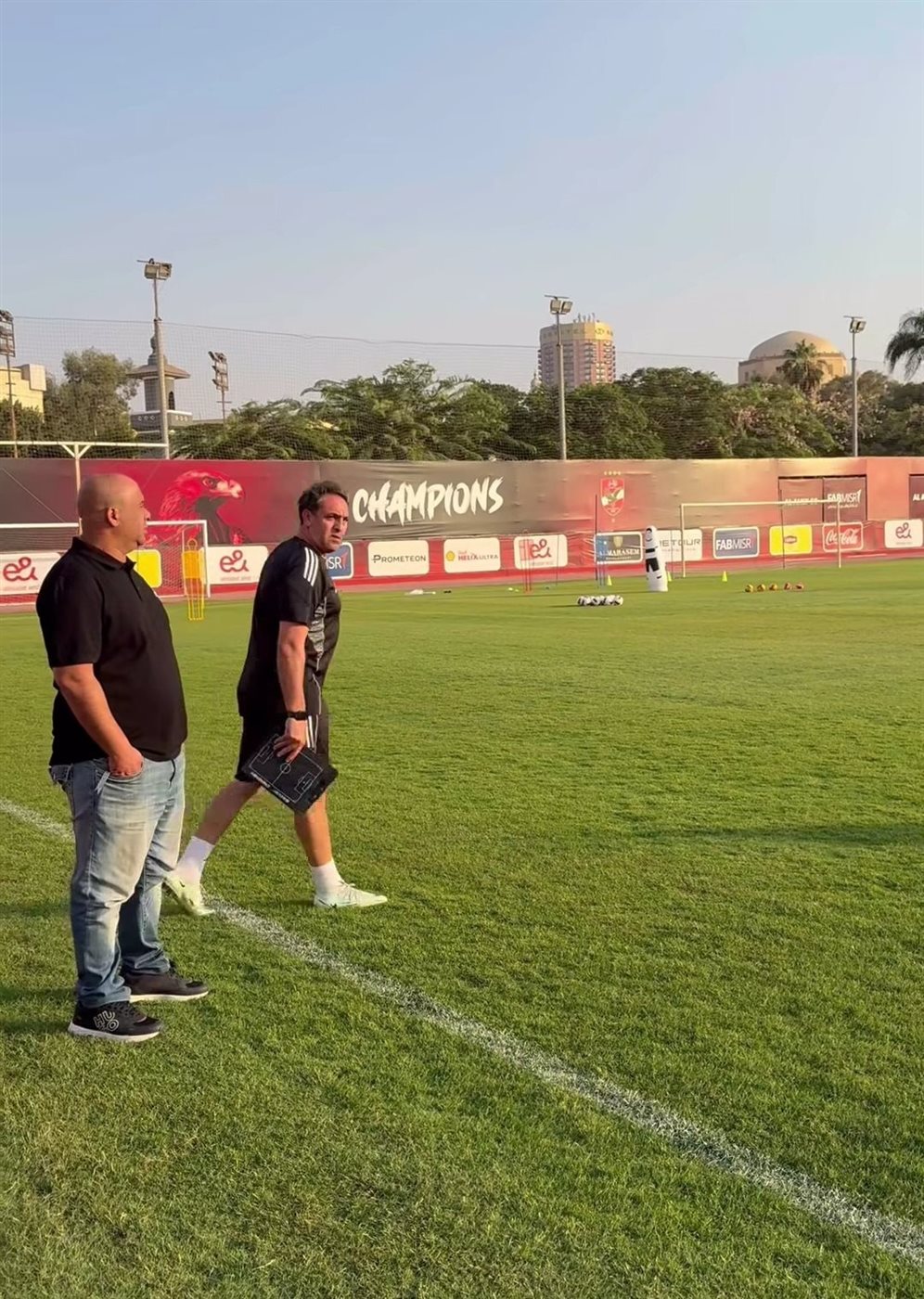 الظهور الأول لجهاز النحاس في النادي الأهلي 