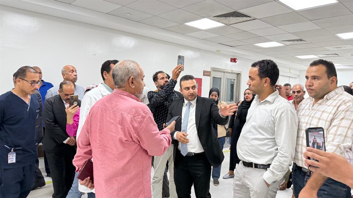 جولة الإعلامين بمبنى هيئة الرعاية والمجمع الطبي 