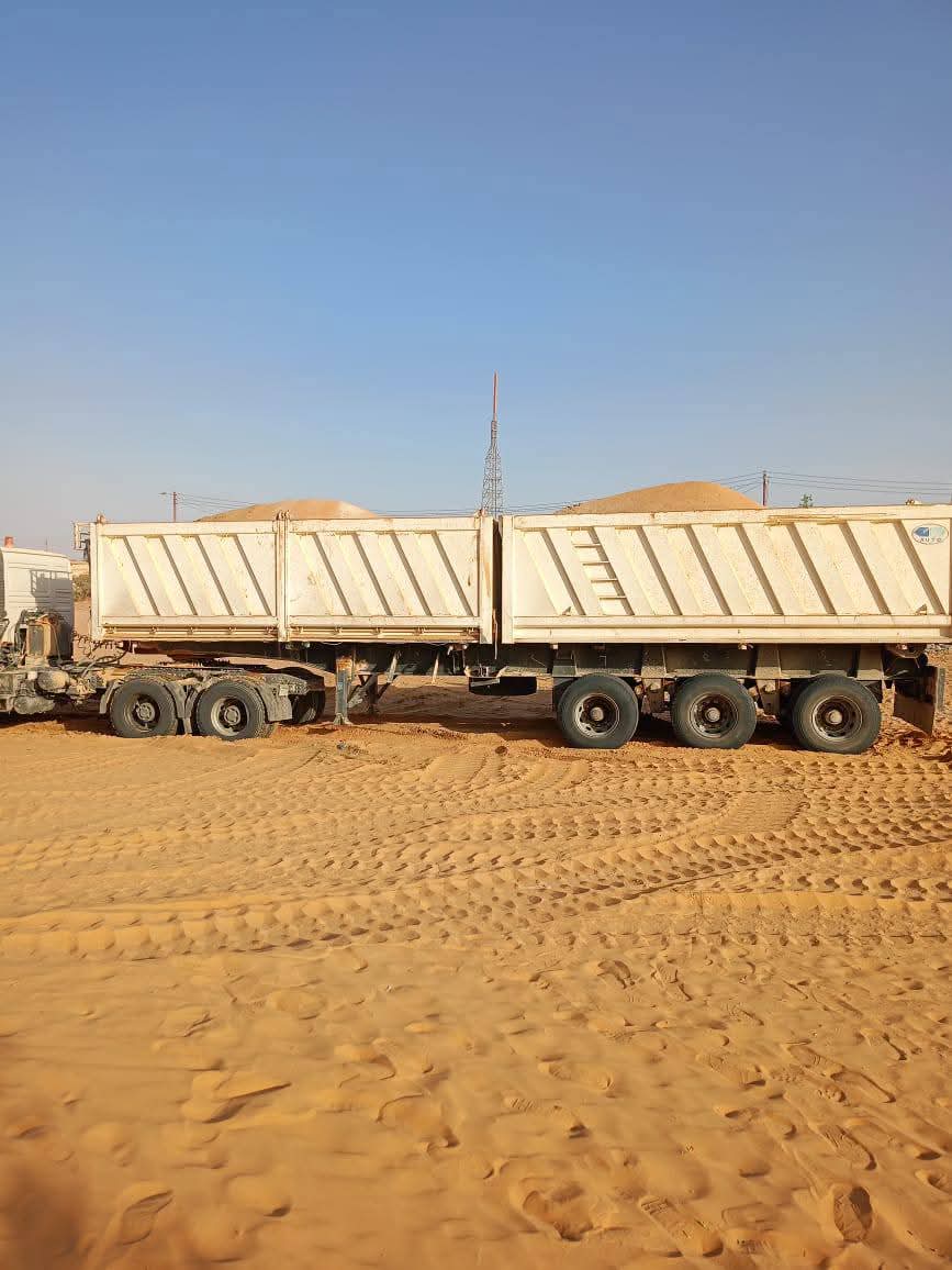 ازالة الرمال المتحركة من قري الاربعين