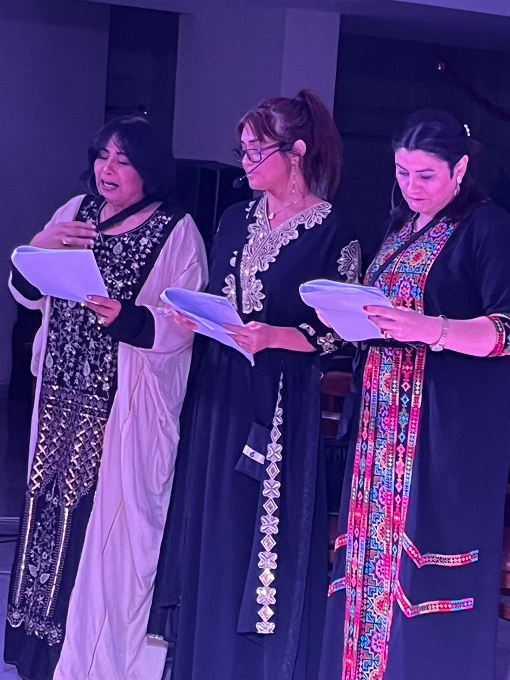 نقابة المهن التمثيلية برعاية أشرف زكي تنظم احتفالية إنسانية بدار كبار الفنانين<br> 