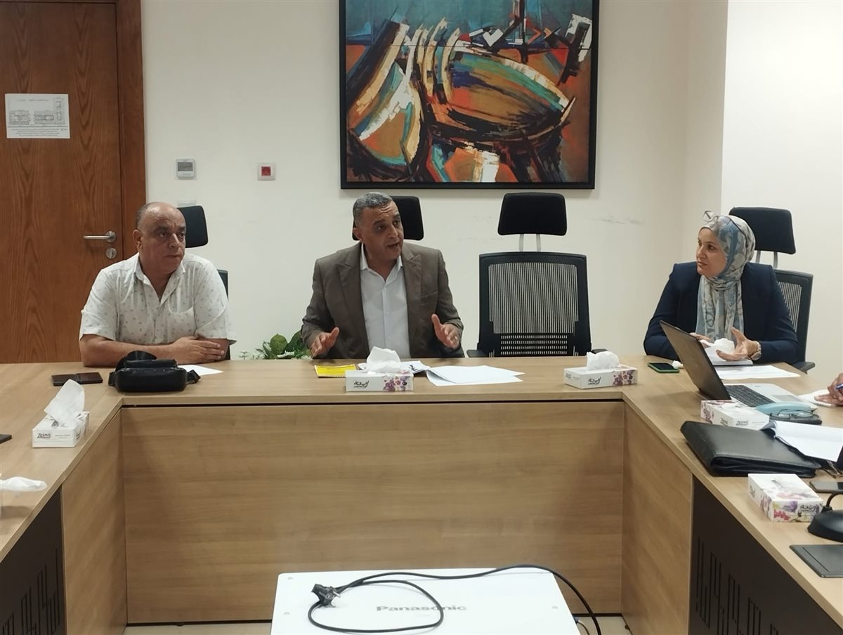 اجتماع لمناقشة علاج المياه الجوفية بإستا جنوب الأقصر 