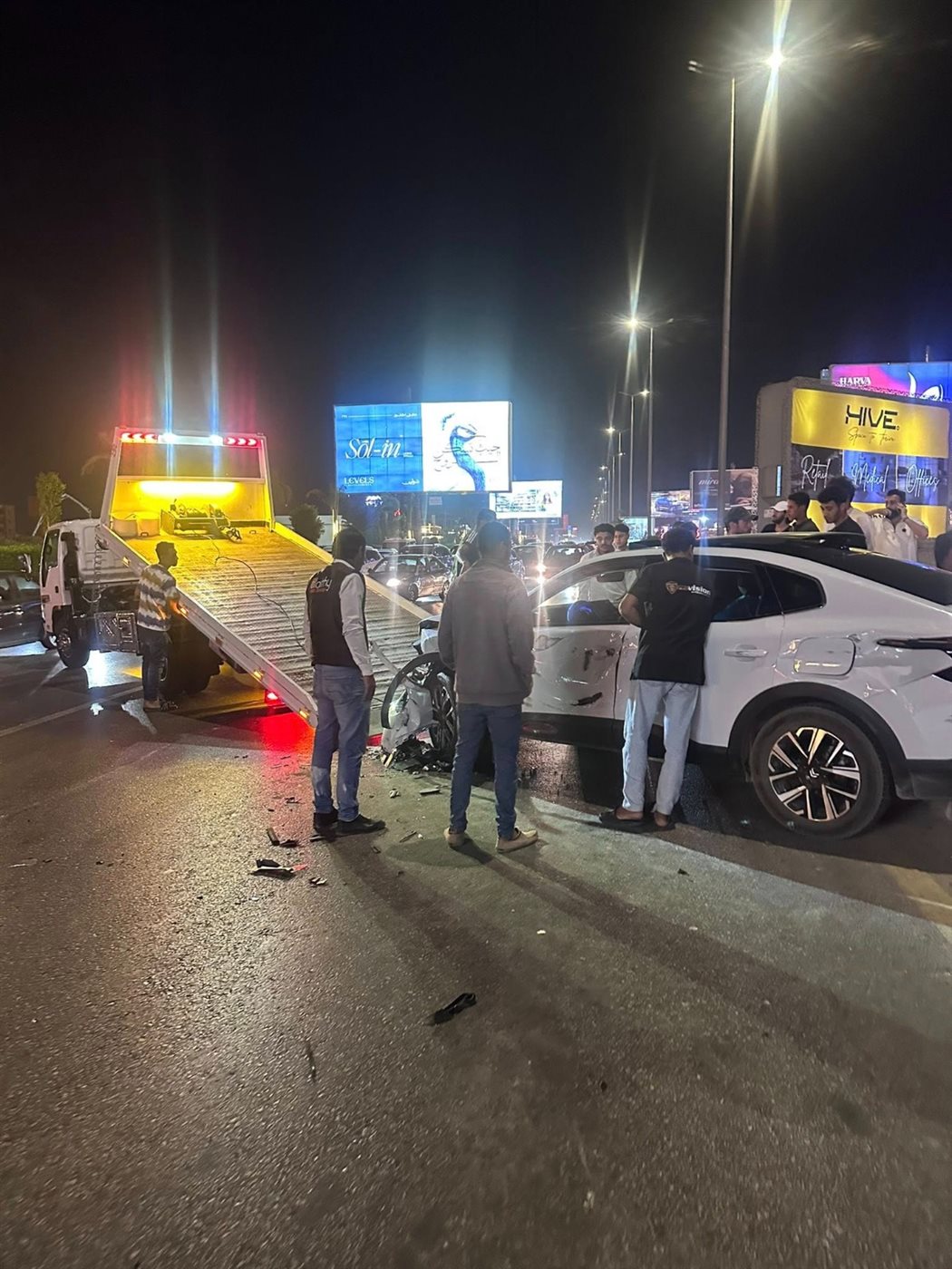 <strong>إصابة 5 من أسرة واحدة لحادث تصادم أعلى محور 26 يوليو</strong>