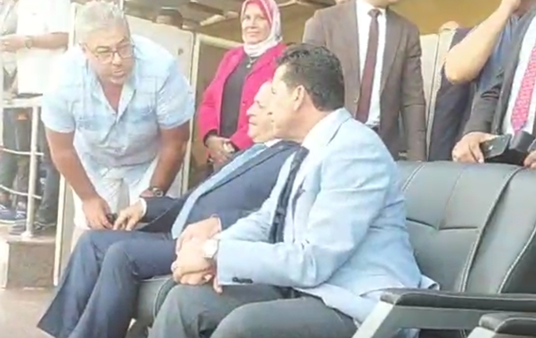 وزير الرياضة 