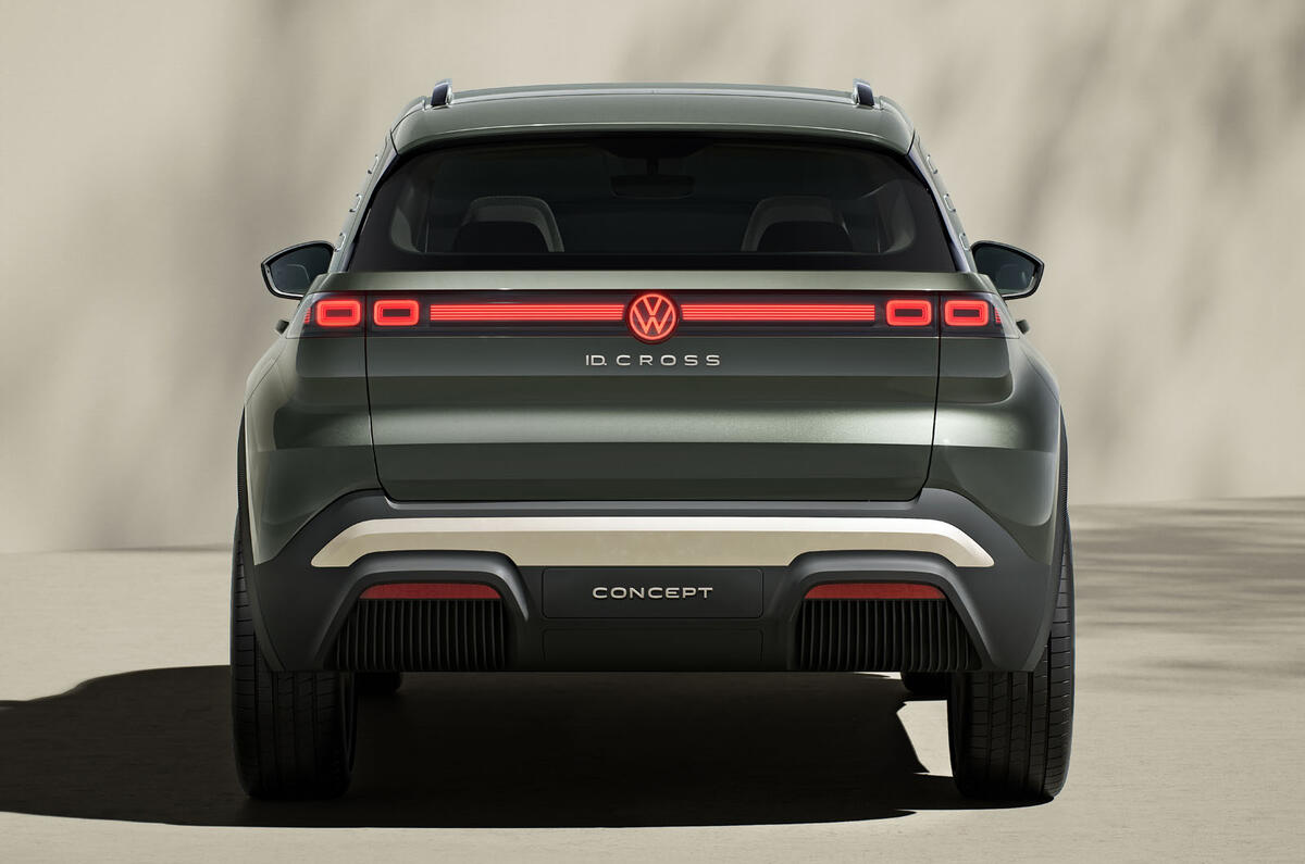 فولكس فاجن ID Cross