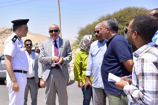 محافظ الأقصر يتفقد المسار السياحي 