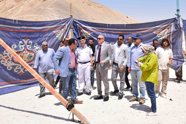 محافظ الأقصر يتفقد المسار السياحي 