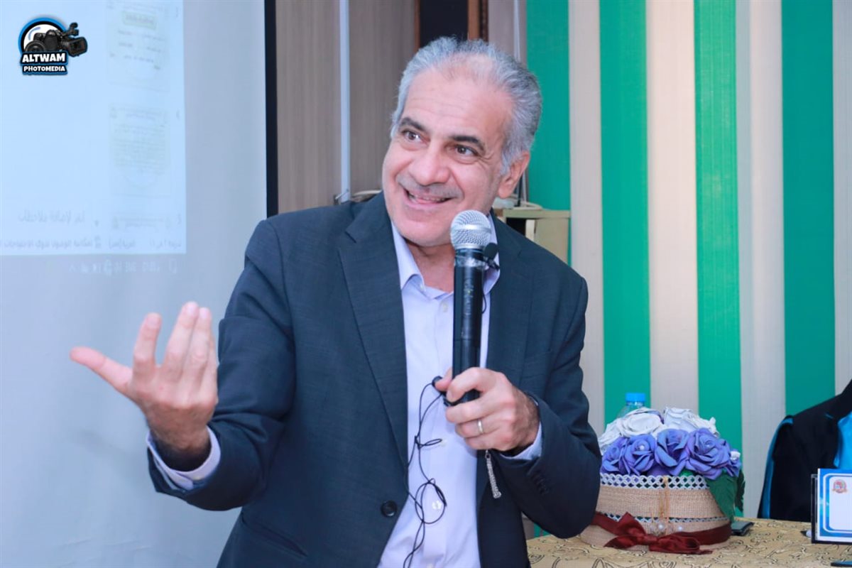 الباحثة هناء خليل تحصل على الدكتوراه