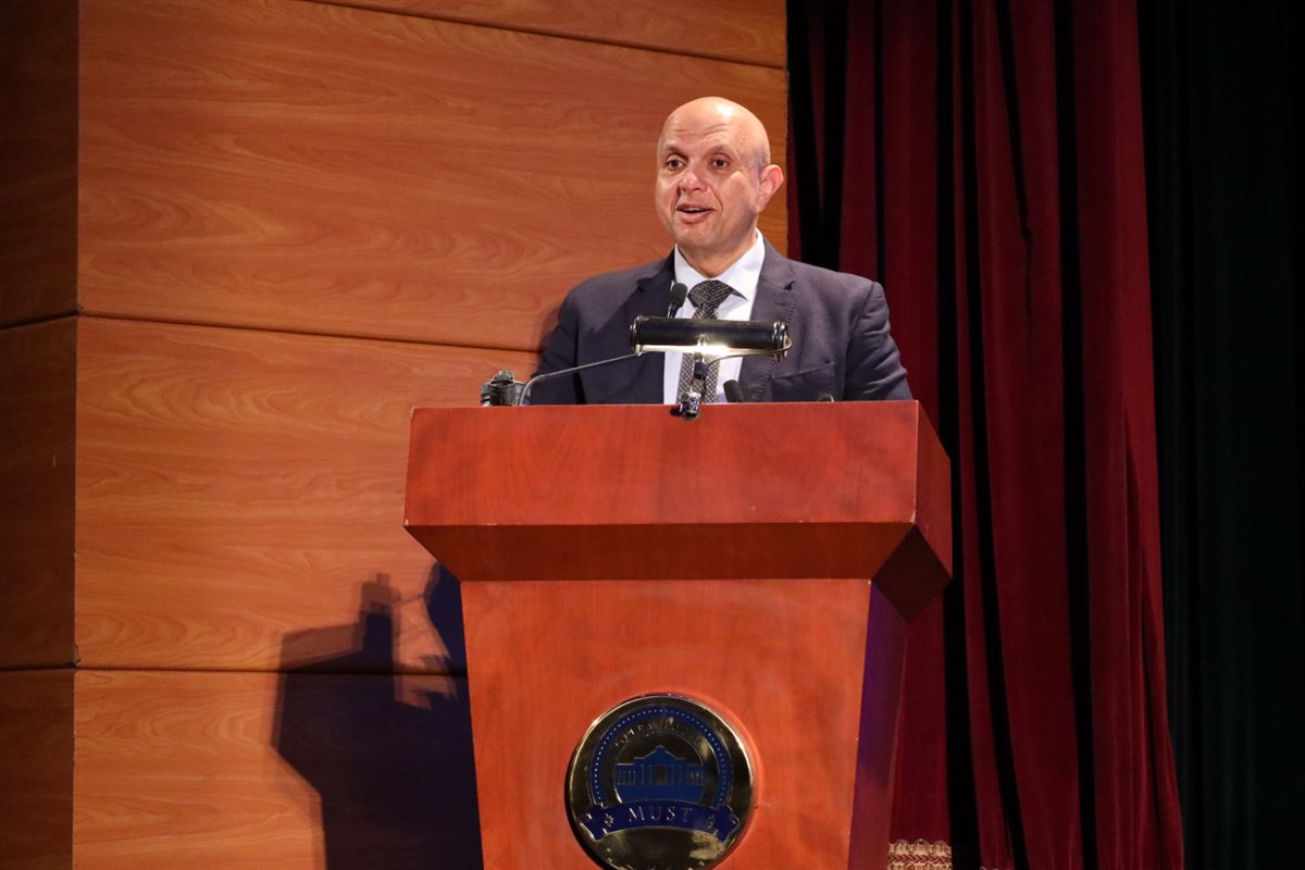 جامعة مصر للعلوم والتكنولوجيا