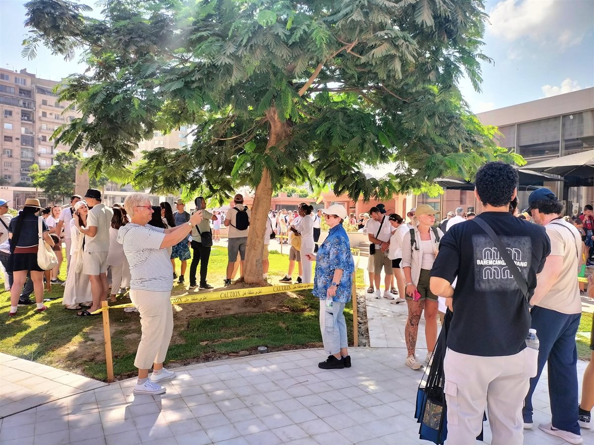 المتحف المصري بالتحرير يستقبل مئات السائحين