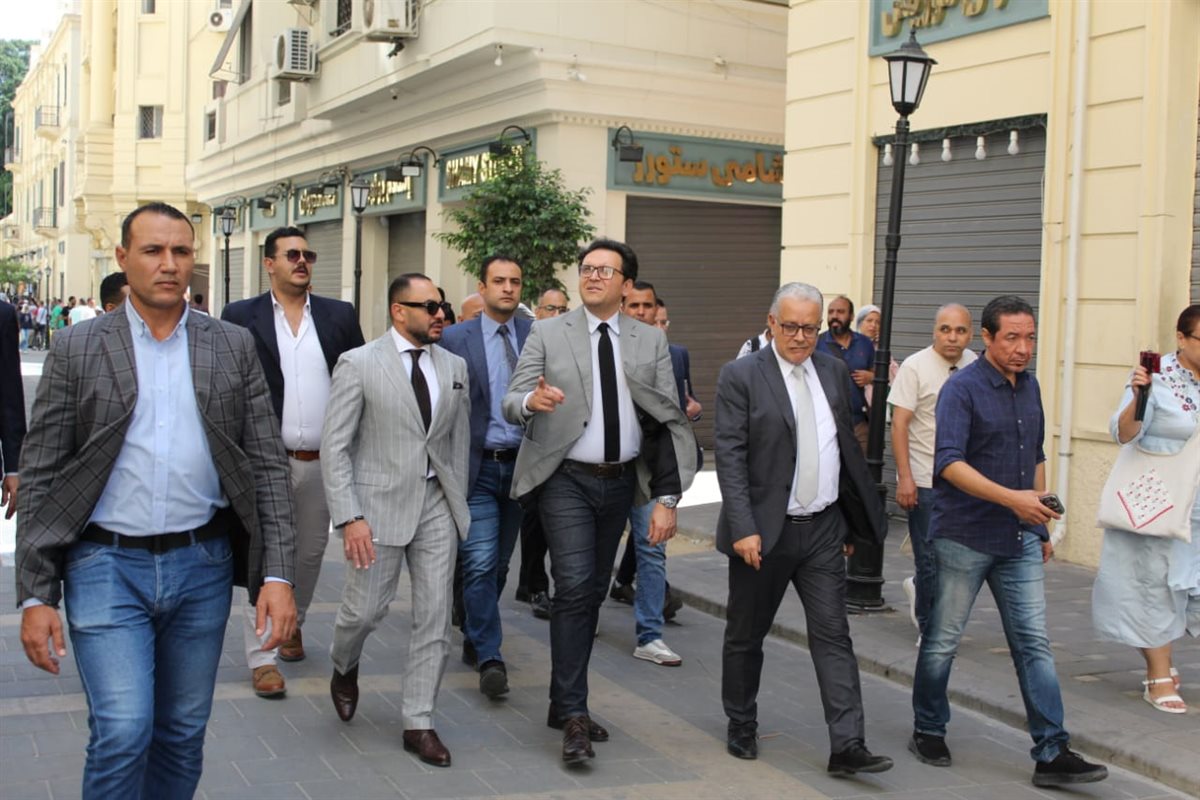 الوزير يتفقد شارع النبي دانيال