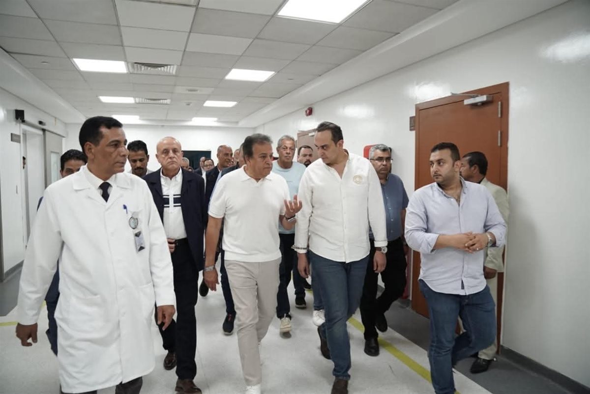 جولة وزير الصحة 