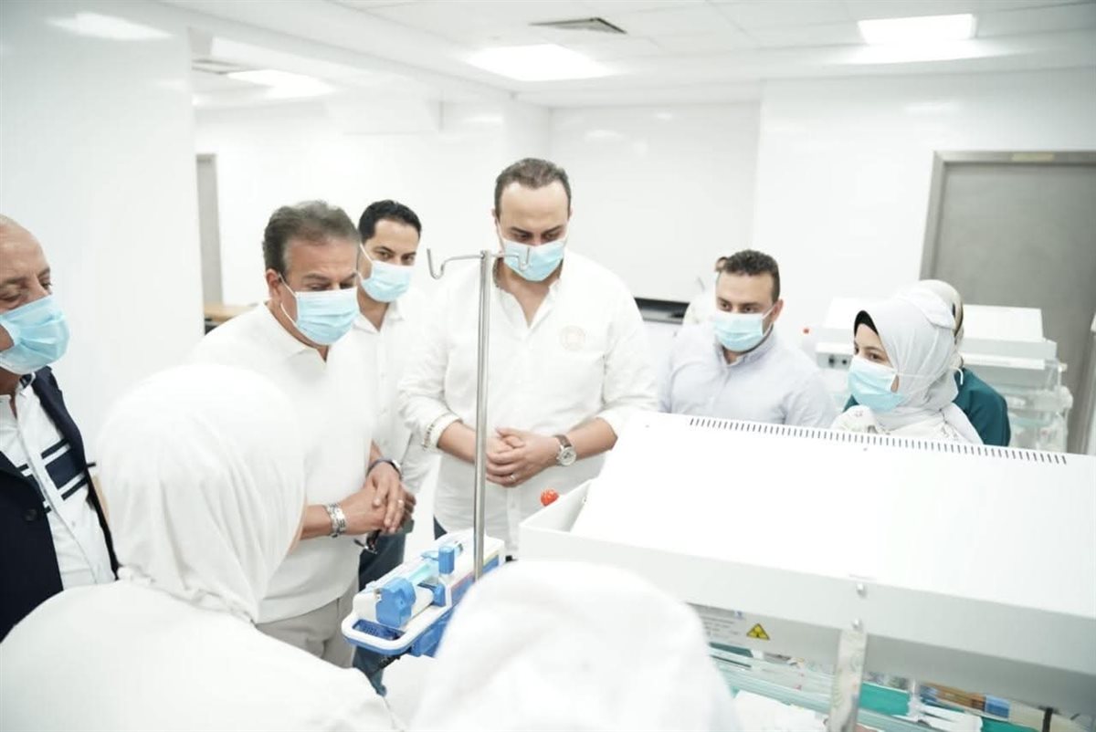 جولة وزير الصحة 