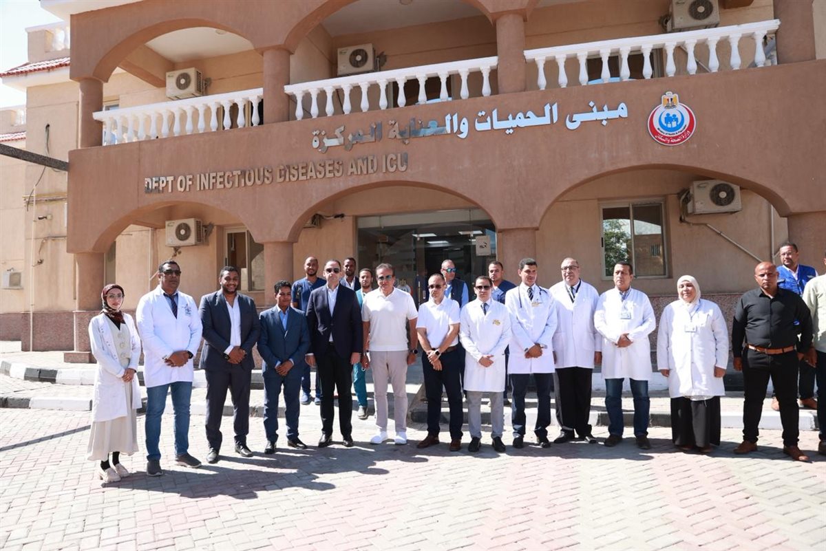 جولة الوزير بالأقصر 