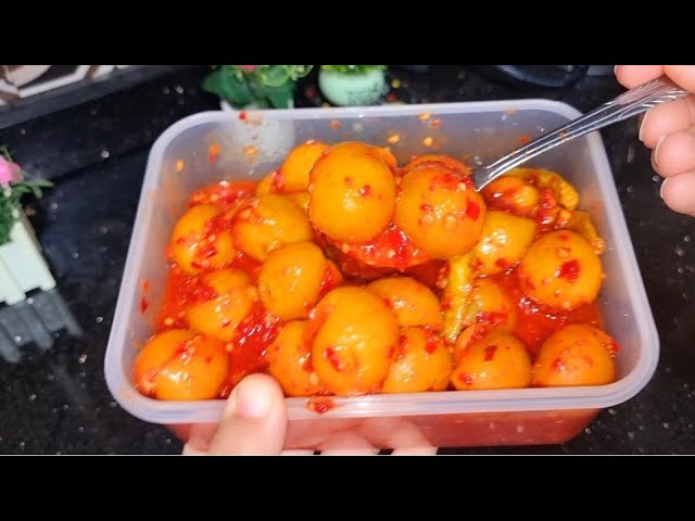 طريقة عمل الليمون المخلل المسلوق بالفلفل الأحمر