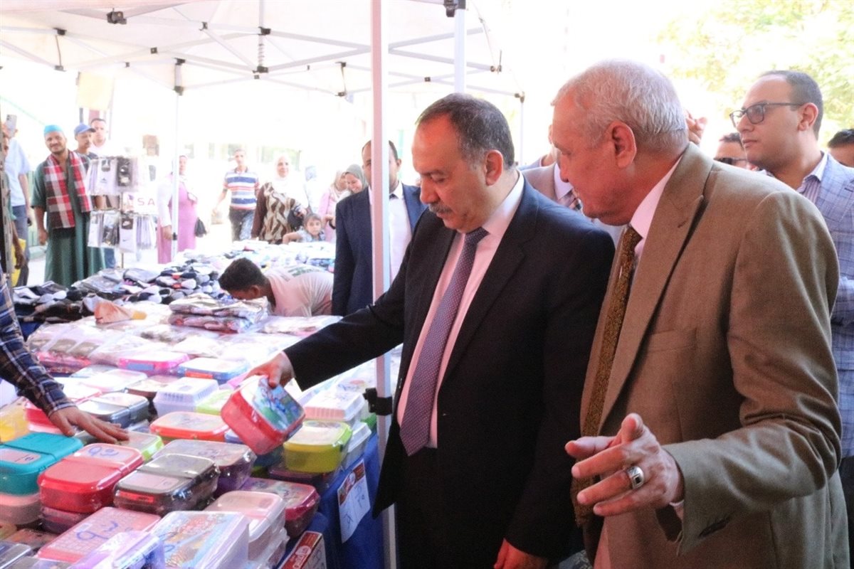 معرض أهلا مدارس باسيوط