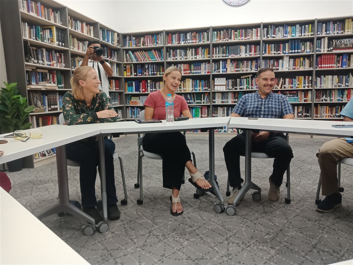 المؤتمر الصحفي 