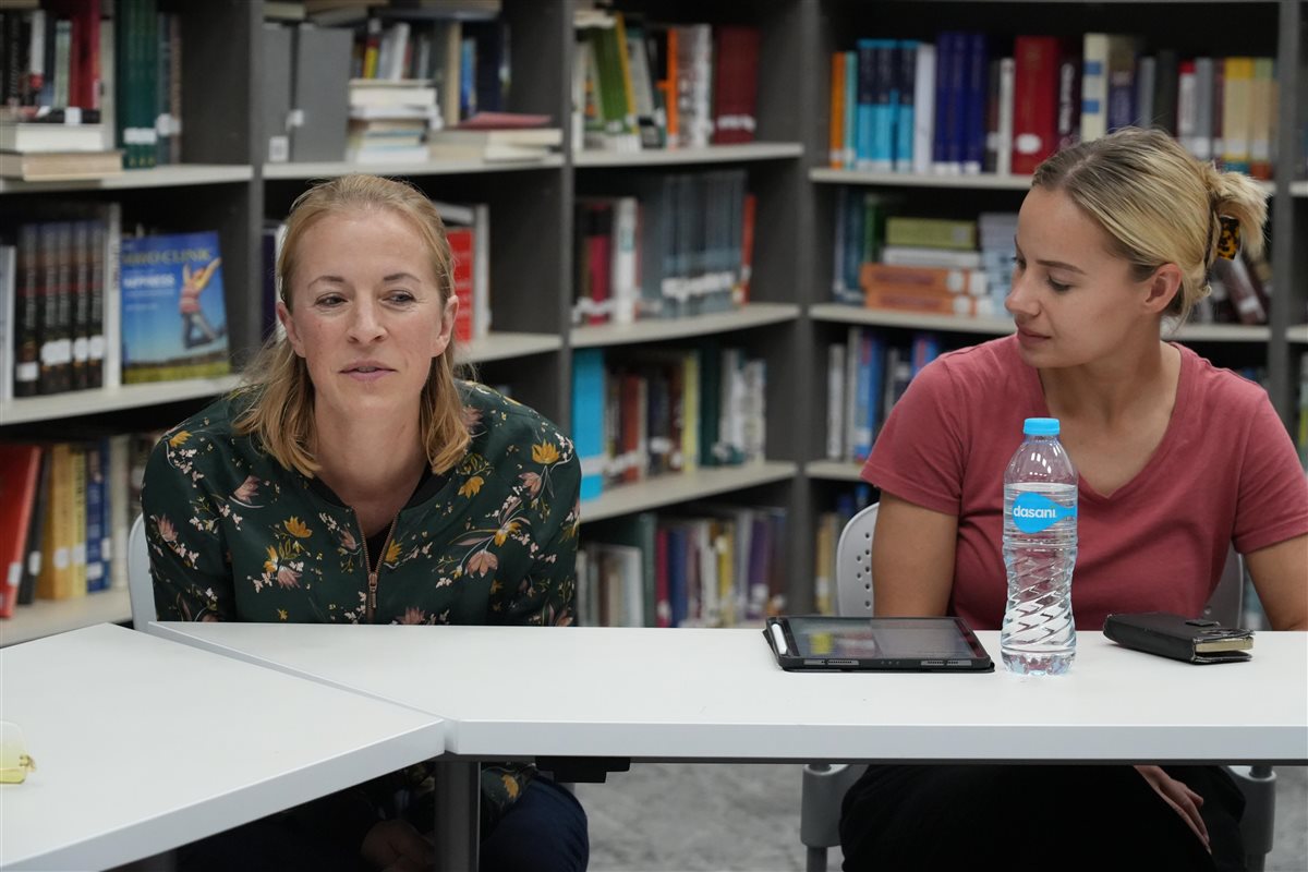 المؤتمر الصحفي 