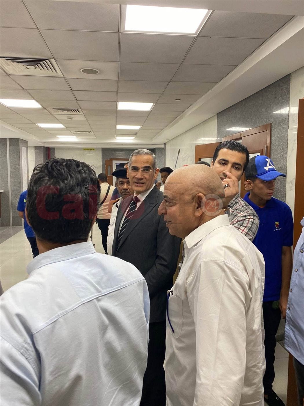 مدير أمن الأقصر اللواء الصاوي يتفقد المصابين