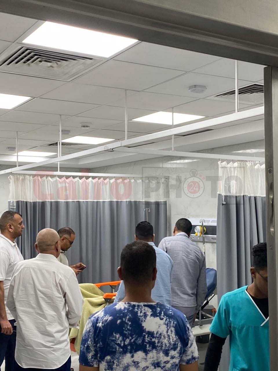 نائب محافظ الأقصر يتفقد المصابين