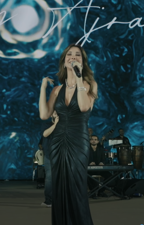 نانسي عجرم تشعل المنصورة الجديدة احتفالًا بإطلاق المرحلة الثانية بليلية Isla