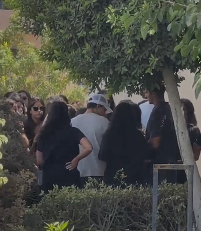 انهيار وبكاء مريم عامر منيب أثناء تشييع جثمان خطيبها من مسجد الشرطة