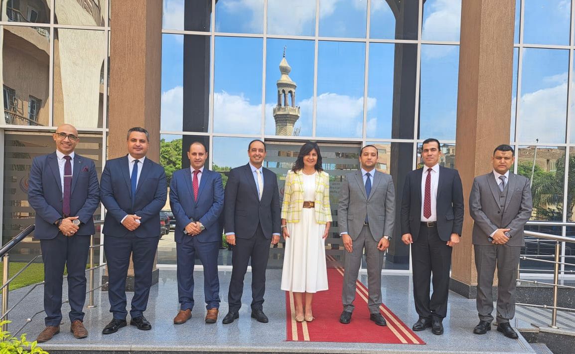 عمرو عثمان ونبيلة مكرم