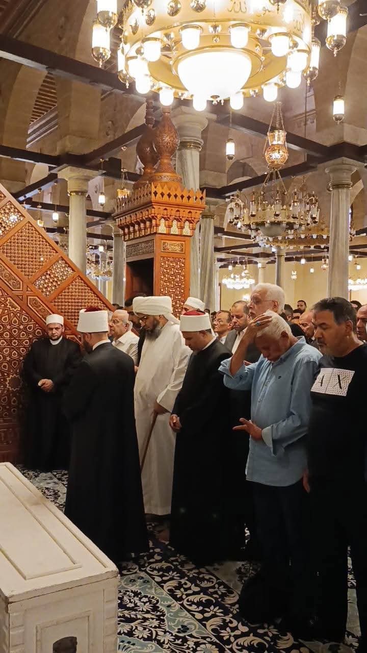 تشييع جنازة المستشار محمد حلمي قنديل صهر الراحل كمال الشاذلي بحضور وزير الأوقاف والشيخ علي الجفري